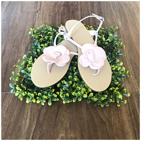 Forever 21 Mauve Flower Strappy Sandal - Picture 3 of 7